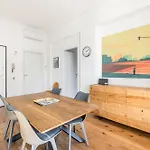 Florence Charme Superior Apartment With Balcony